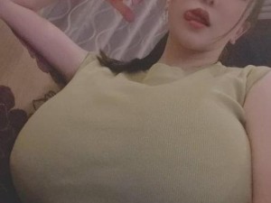 日本大乳奶水奶水春日，丰胸美乳，让你拥有自信魅力